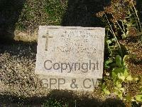 Twelve Tree Copse Cemetery - Vagg, S